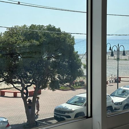 Appartamento Aria Del Mare Ventimiglia Dış mekan fotoğraf